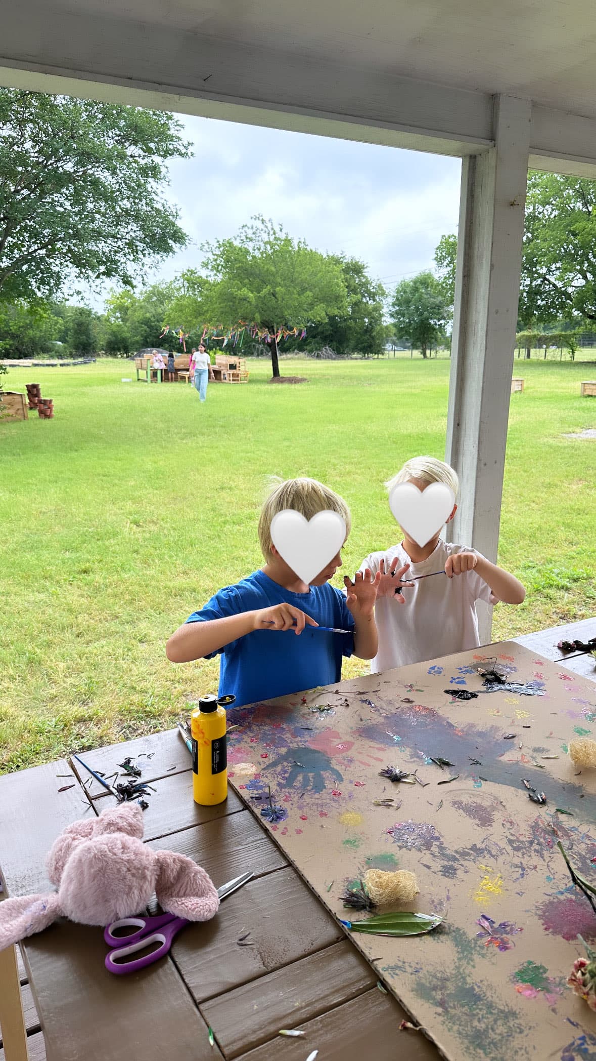 Sensory play with water and tools